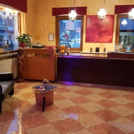 Myrooms-2